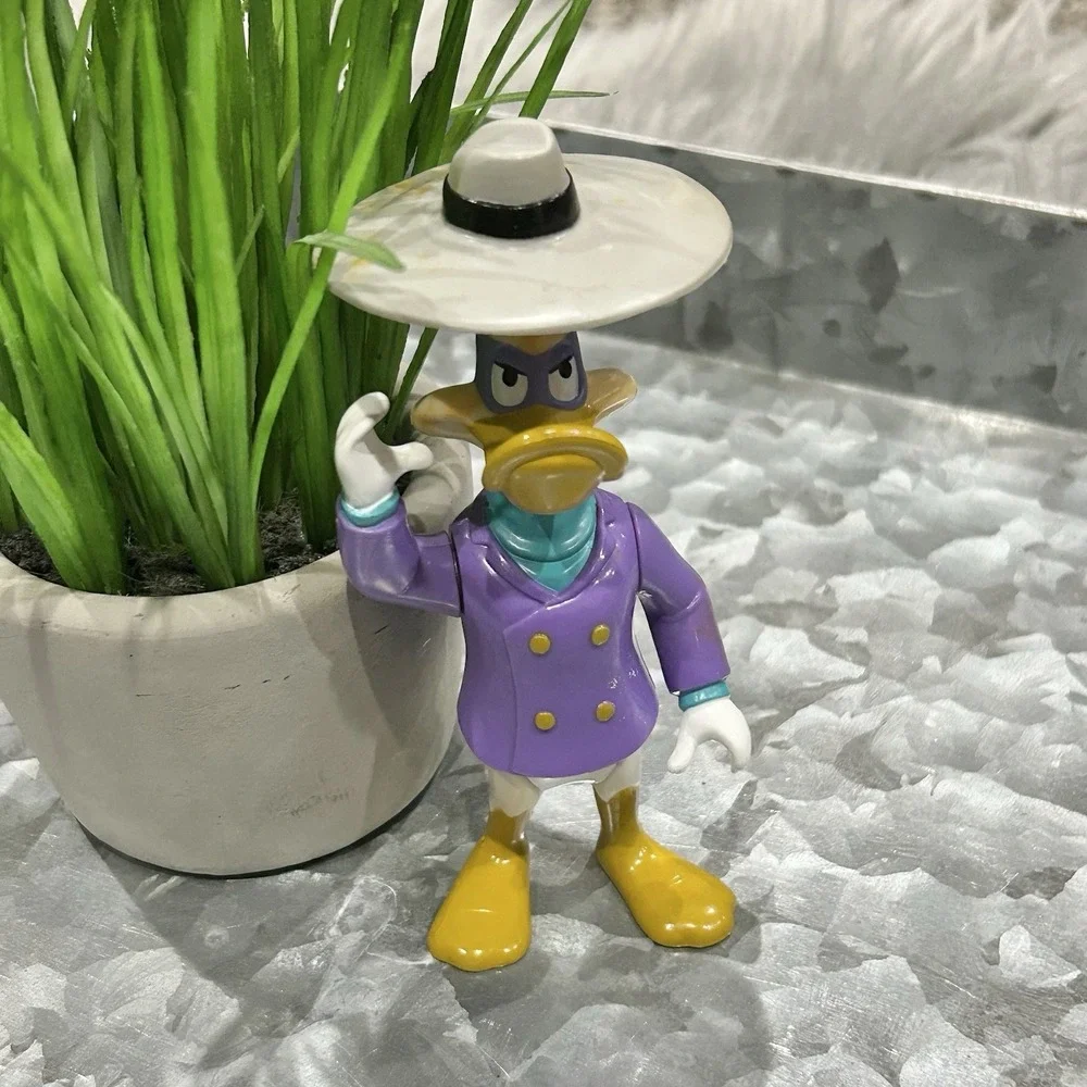 Vintage DARKWING DUCK 1991 Playmate Figure With Spinning Hat‎